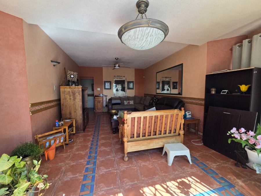  Bedroom Property for Sale in Bult North North West